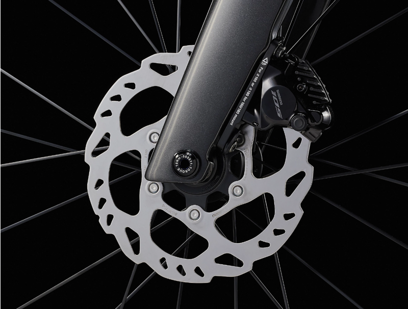 Trek Madone SL 6 Disc 105 Di2 Road Bike 2023 in Black-2